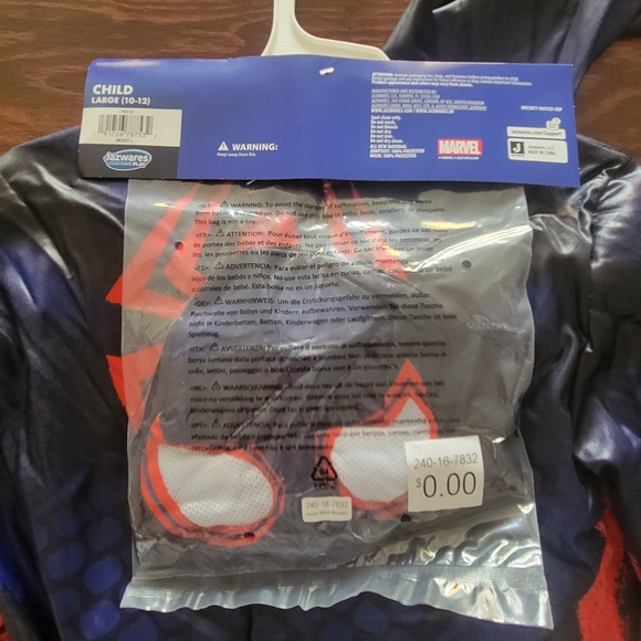 Marvel Miles Morales Costume in Red and Black - Picture 3 of 3